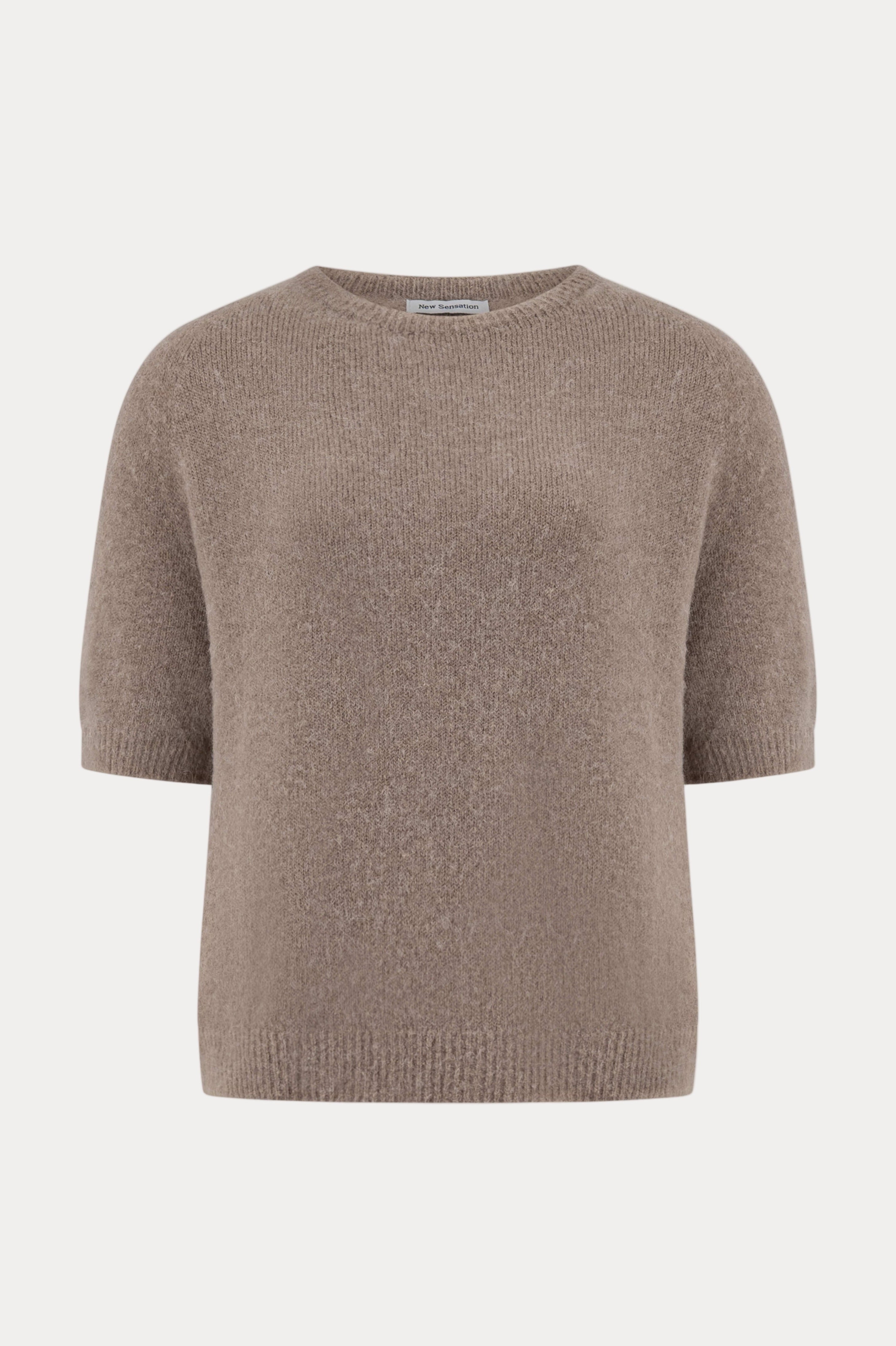Taupe alpacamix pullover met ronde hals en korte mouwen-MyEssentials
